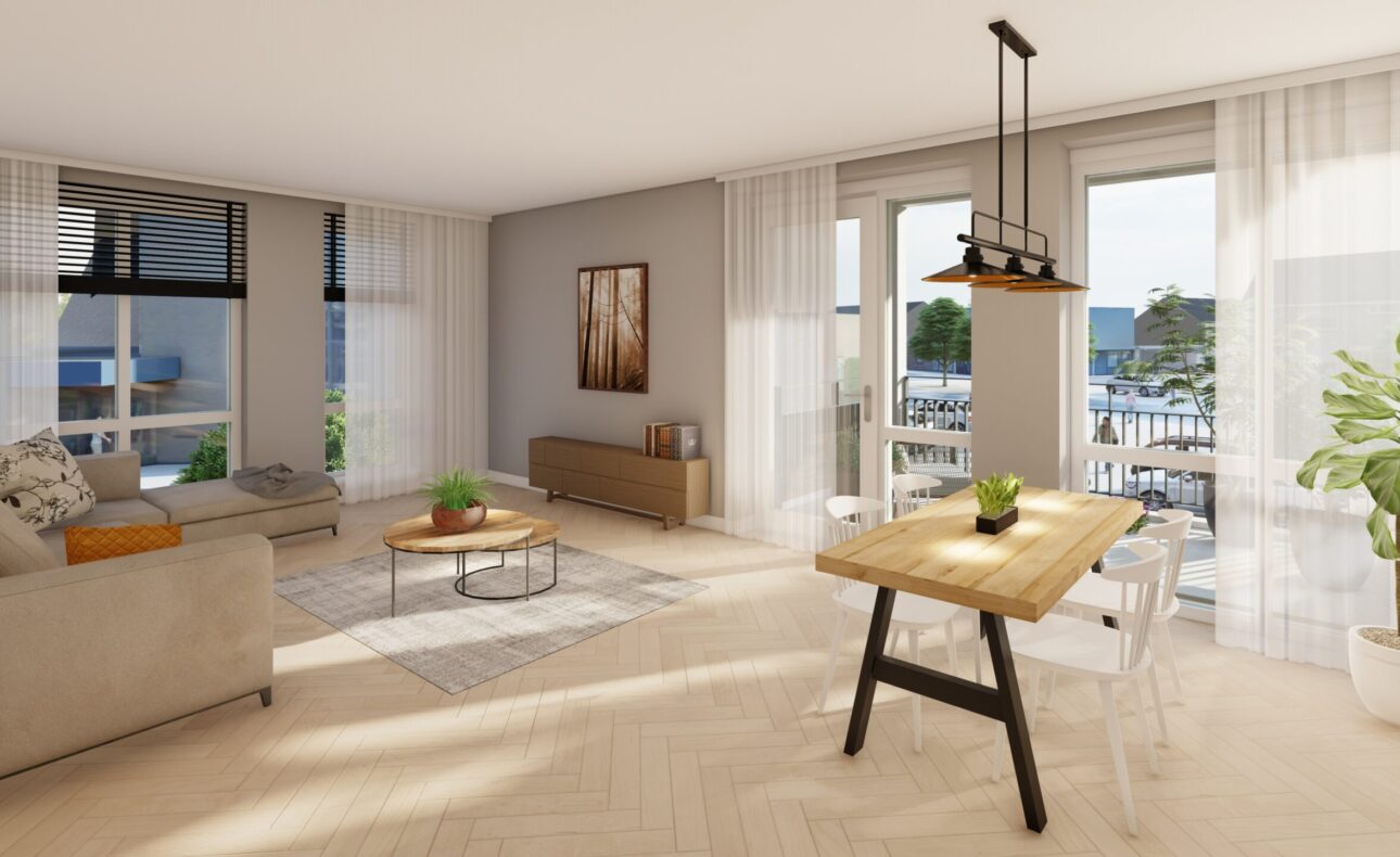 Woonkamer met lichte inrichting, houten tafel, beige bank, grote ramen en uitzicht op een balkon met groene planten.