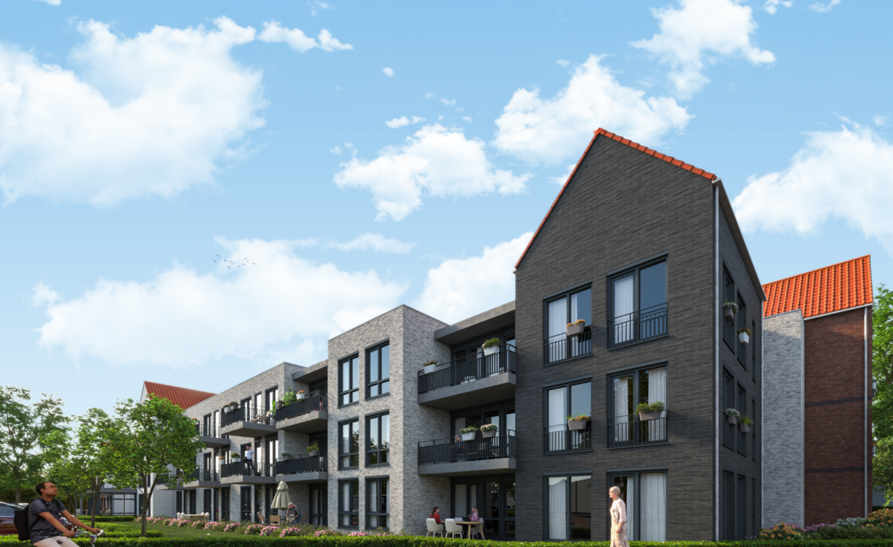 Een moderne woonwijk met bakstenen appartementen, balkons en rode daken. Een fietser en wandelaar zijn op de voorgrond zichtbaar.
