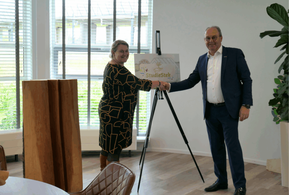 Teunis bedankt Inge