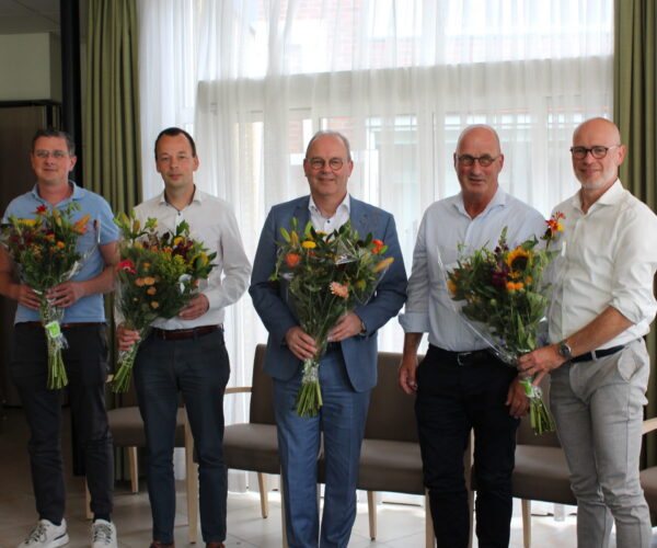 Het team met bloemen